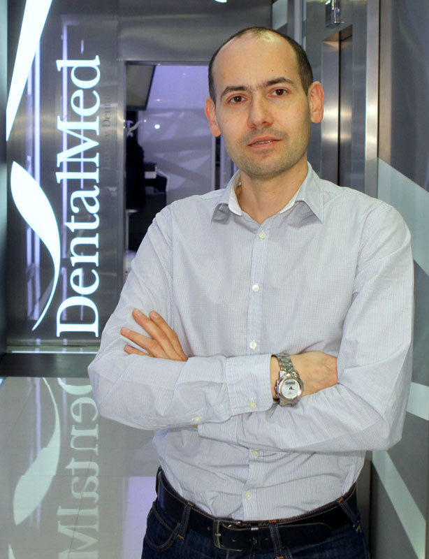 razvan_popescu_short_500 razvan_popescu_short_500