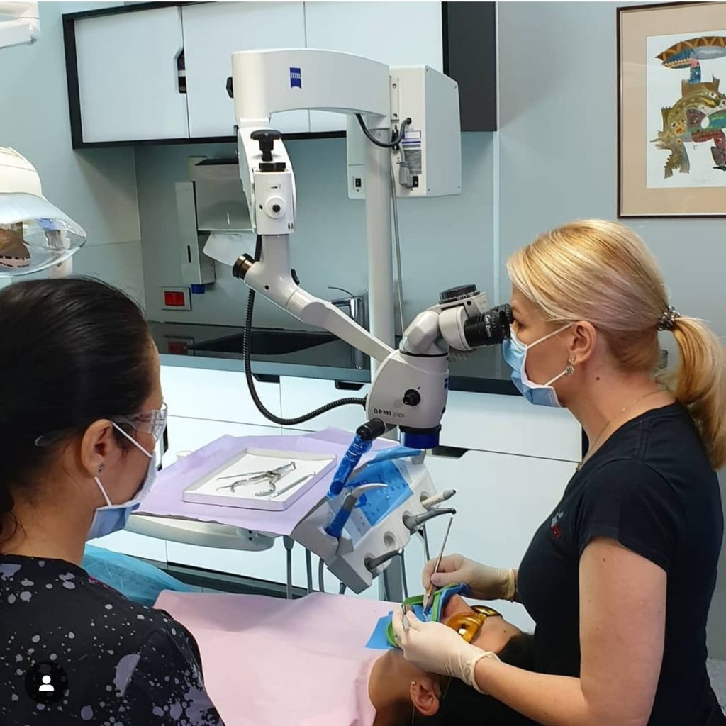 WhatsApp Image 2025 06 11 at 10.40.18 1 Mentorat în Stomatologie la Clinica Stomatologica DentalMed Luxury