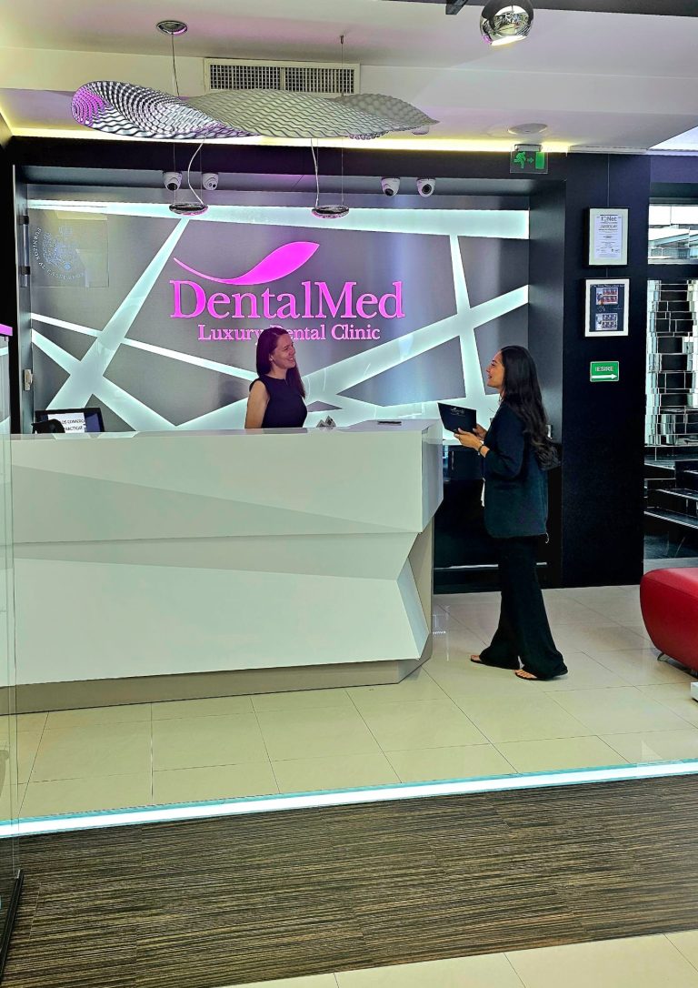 dentistul in sarcina Vizitam dentistul in sarcina? Raspunsul este DA, cu siguranta!