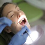 Pot purta aparat dentar dacă am implant dentar? 2 aparat dentar daca am implant dentar 2 Pot purta aparat dentar dacă am implant dentar?