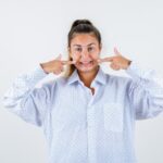 Sângerări gingivale nocturne: de ce apar și când trebuie să te îngrijorezi 2 sangerari gingivale nocturne 1 Sângerări gingivale nocturne: de ce apar și când trebuie să te îngrijorezi