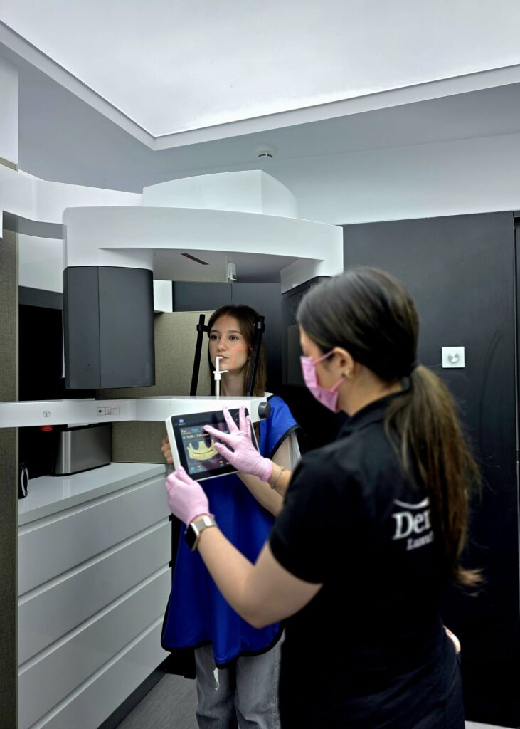 Clinică stomatologică cu 15 cabinete la granița Sector 5 - Sector 6, lângă JW Marriott 5 dentalmed marriott ct