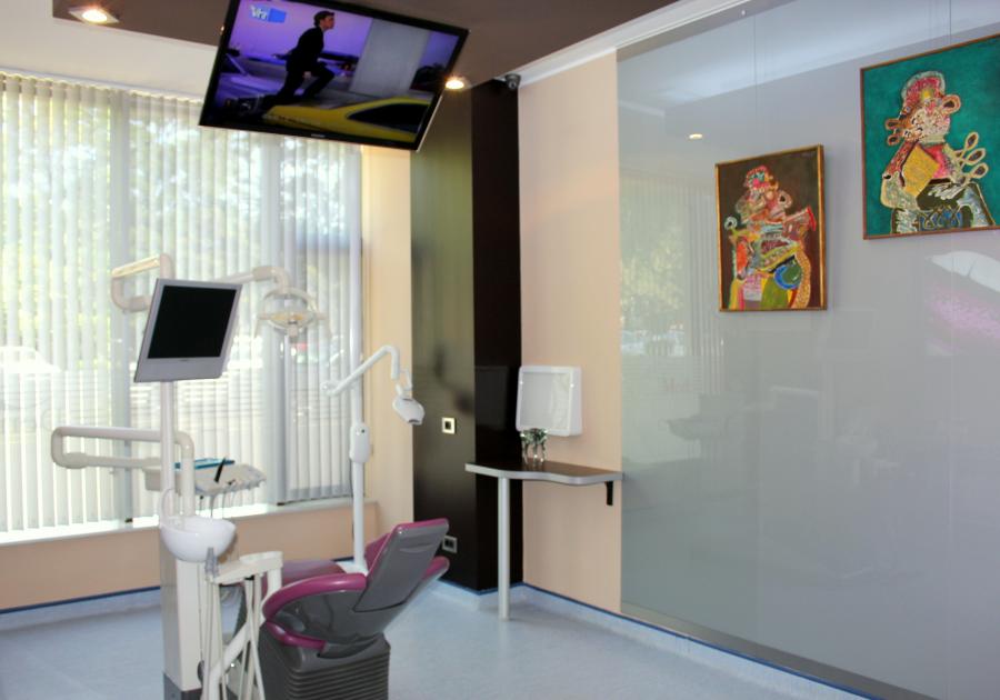 IMG 8976 Imagini din clinica stomatologica DentalMed Luxury Marriott
