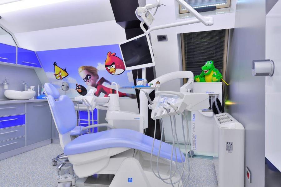 CPB9598 Imagini din clinica stomatologica DentalMed Marriott