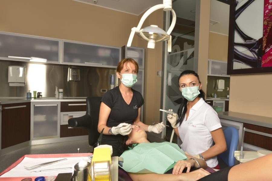 cpb3003 Imagini din clinica stomatologica DentalMed Marriott