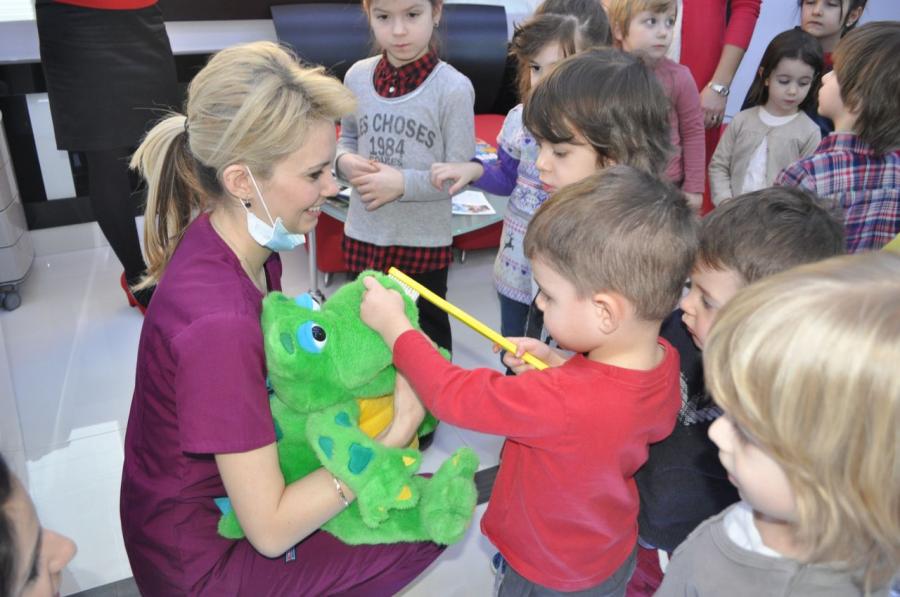 Gradinita Arici Pogonici in vizita la DentalMed Kids